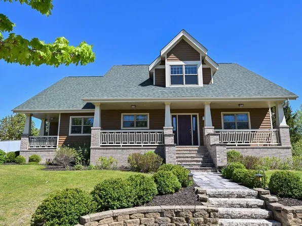 304 Nautica DRIVE, Port Washington, WI 53074