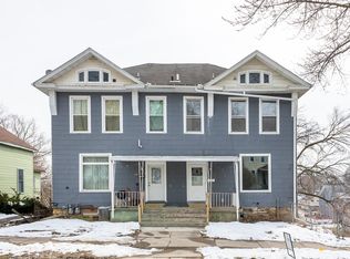 662 W 11th St, Dubuque, IA 52001