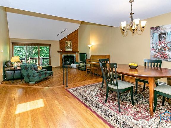 5th image of 1622 Saddlebrook Ct
