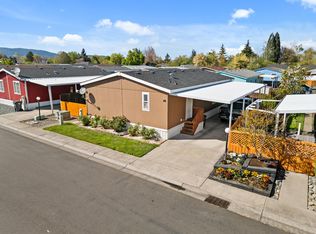 1570 S Peach St Spc 49, Medford, OR