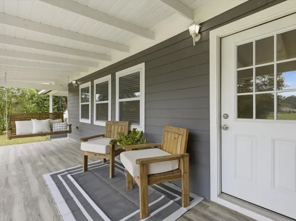 1898 Cemetery Rd, Tallahassee, FL 32305