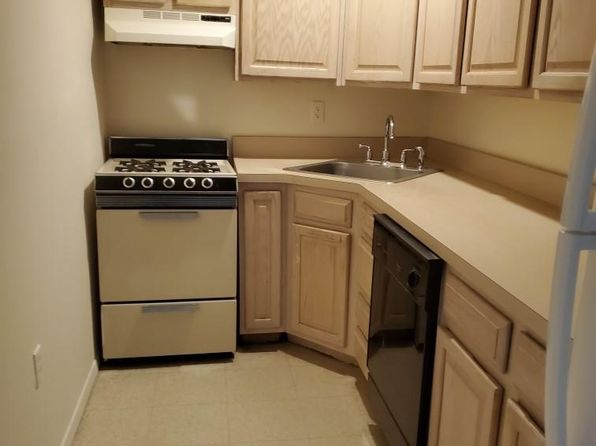 239 Orchard St APT 2B