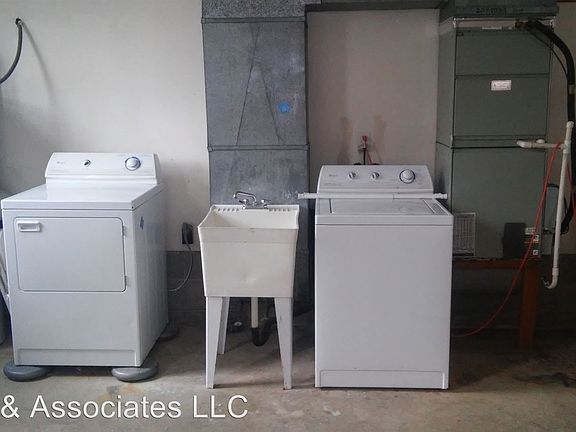 5th image of 3700 Monza Dr