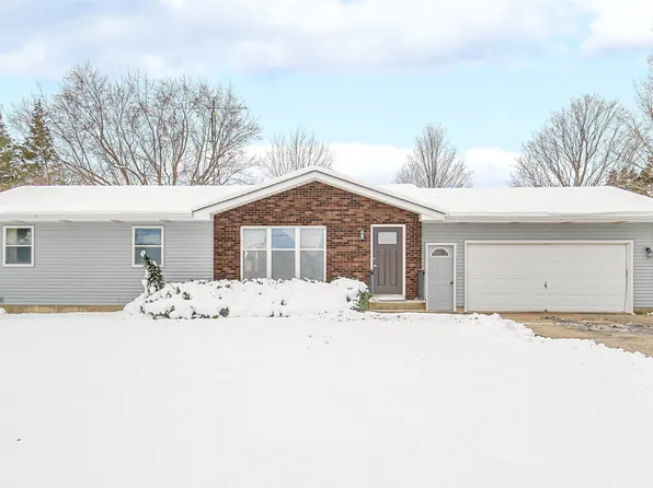 19923 E Grant Hwy, Marengo, IL 60152