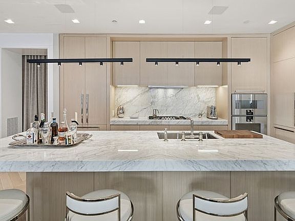 2nd image of 212 5th Ave APT 14C