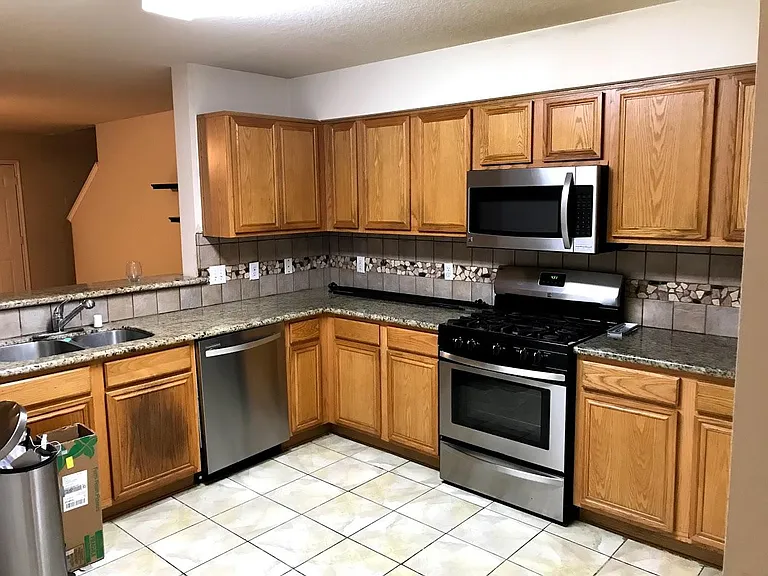 Kitchen - new appliances