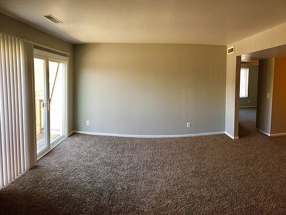 3rd image of 2872 Marshall Ave SE APT 12D