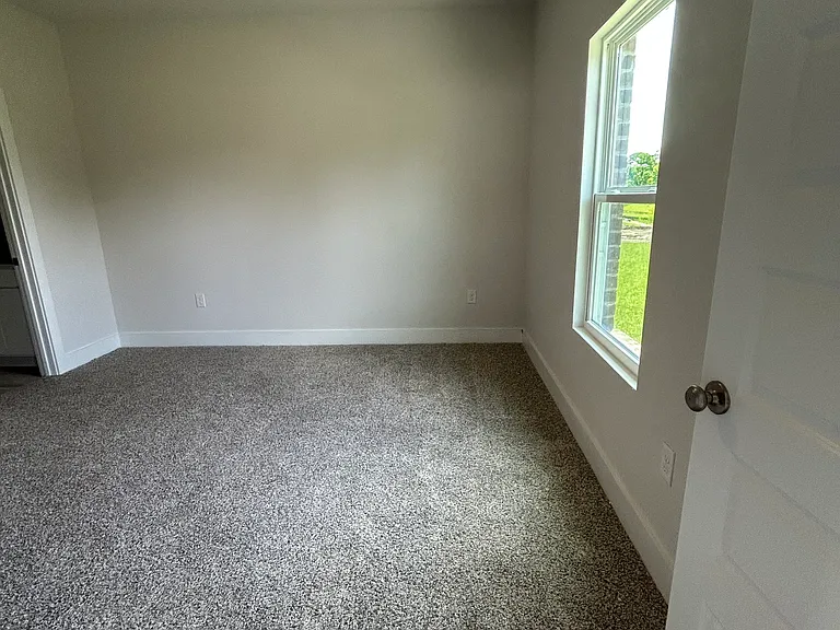 9889 Starling Dr — Photo 6