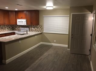 5619 42nd St APT 4, Sacramento, CA 95824