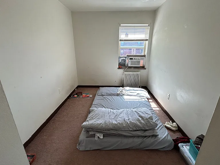 5600 5th Ave — Photo 11
