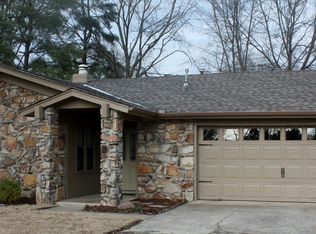 8 W Post Oak Dr, Conway, AR 72034