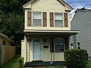 35 Redwood St, Hampton, VA 23669