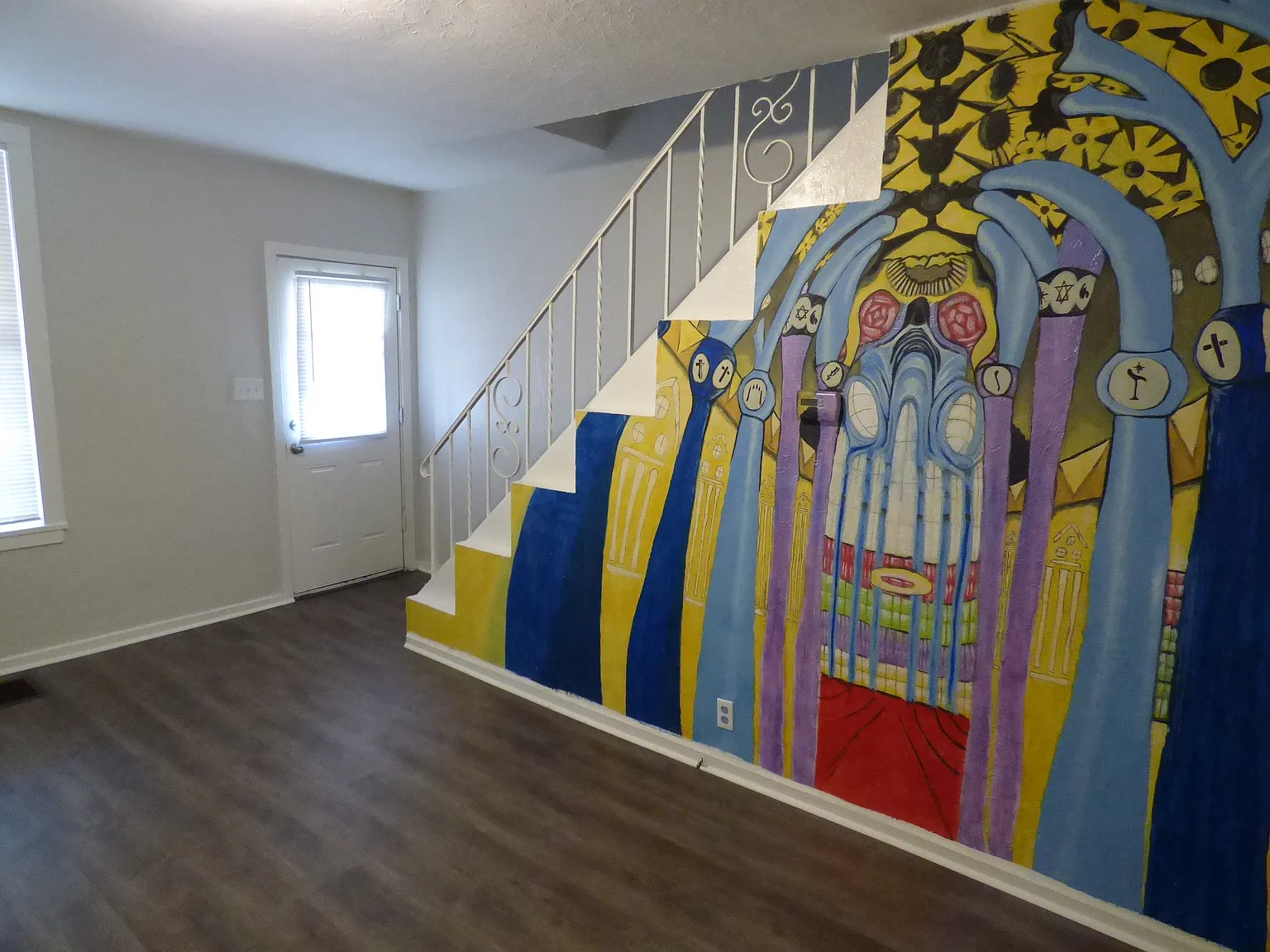 2 bed, 924 sqft, $825 — Photo 1