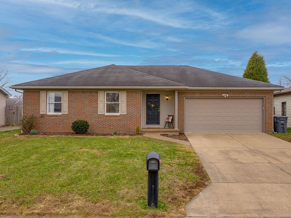 1st image of 2920 Shady Hollow Trl