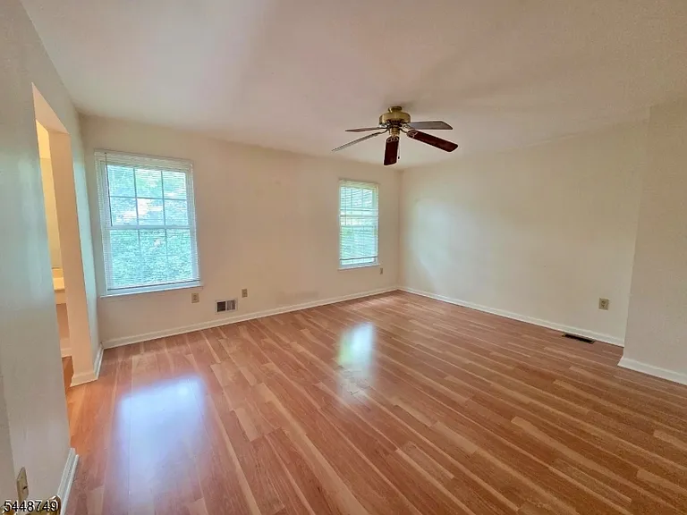 200 Bamburgh Ct — Photo 16