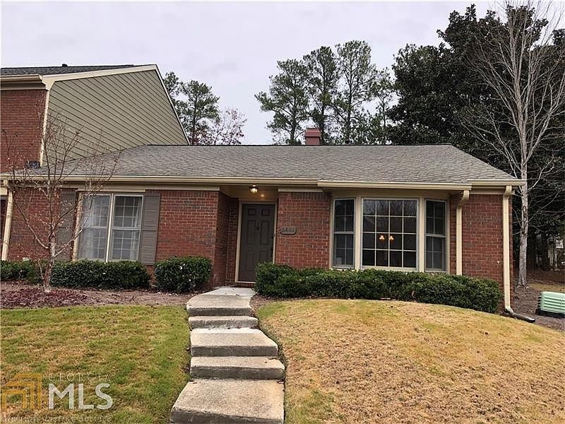 1st image of 6411 Deerings Ln