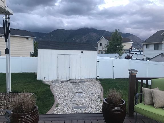 4th image of 345 W 2350 N