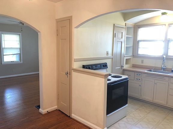 6355 Kitchen