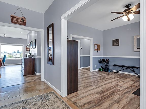 5th image of 150 Montair Dr