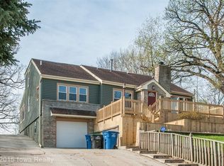 403 E Pleasant View Dr, Des Moines, IA 50315