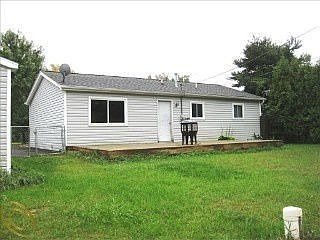 4th image of 4384 Lancashire Ln