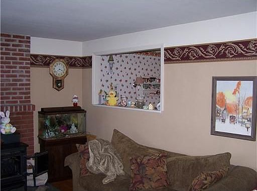 5th image of 7 Franklin Ave