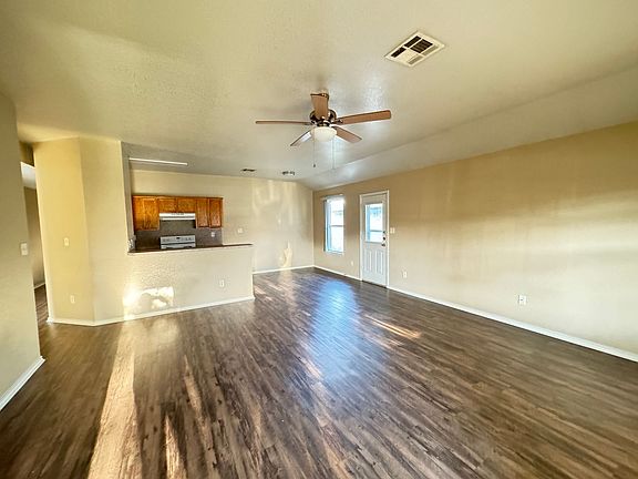 2nd image of 3406 Toledo Dr APT B