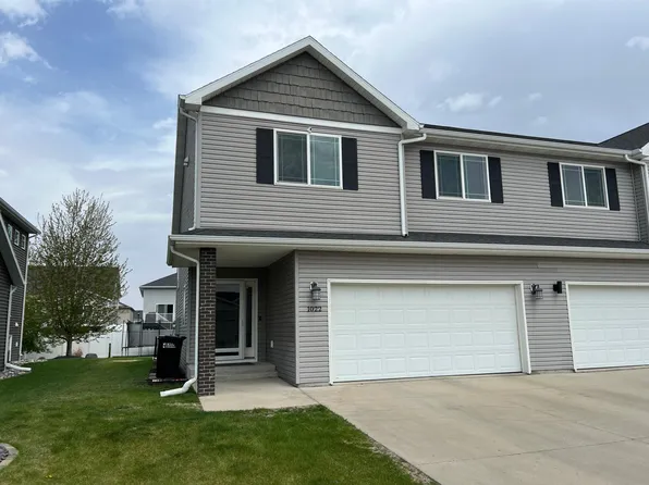 1022 31st Ave W, West Fargo, ND 58078