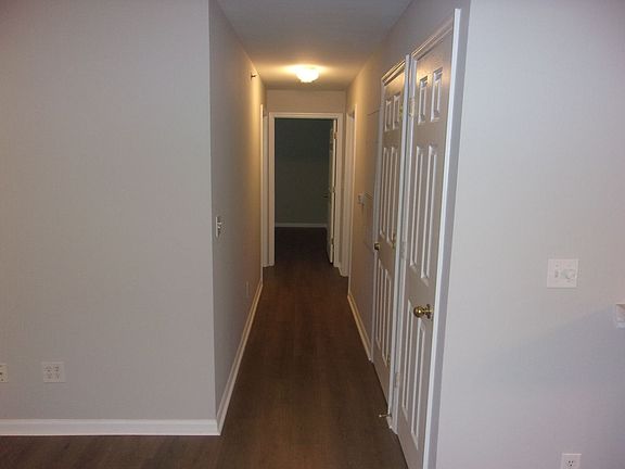 3rd image of 31217 Paradise Cmns APT 826