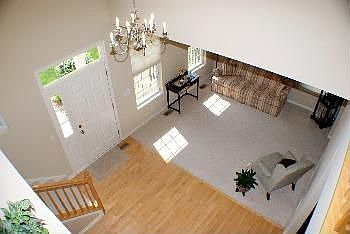 4th image of 1204 Beverly Dr
