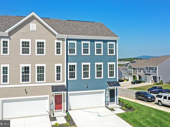 4th image of 64 Stafford Pl