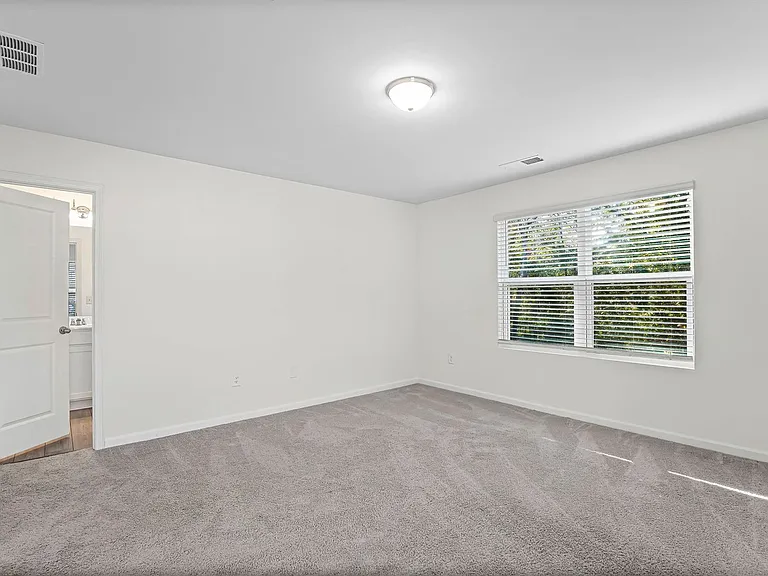 1012 Paddington Dr — Photo 18