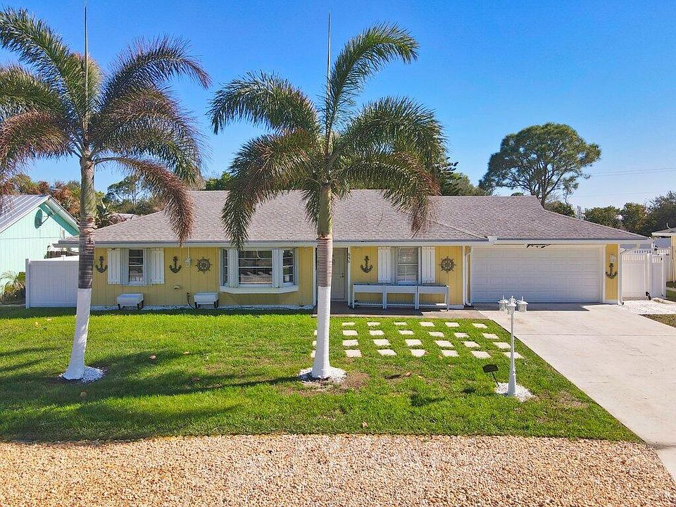1st image of 888 NE Maranta Terrado