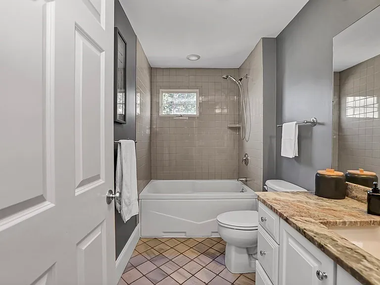 39 Bynner St #39 — Photo 23