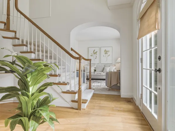 2552 Magnolia Pl, Birmingham, AL 35242