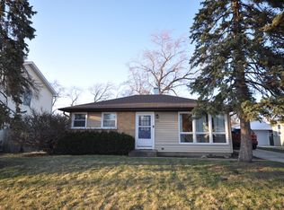 2700 Fremont St, Rolling Meadows, IL 60008