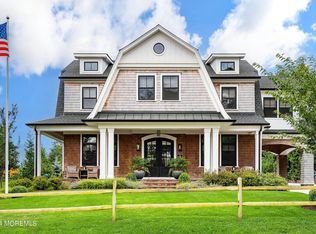 2 Dogwood Ln, Rumson, NJ 07760