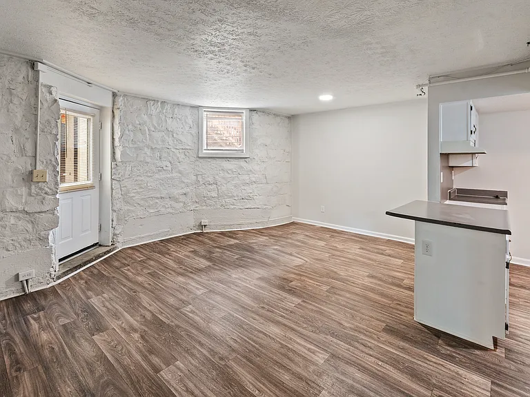 315 W Hill St #OB1 — Photo 11