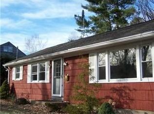 111 Chambers St, Manchester, CT 06042