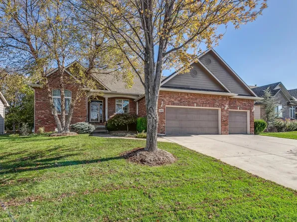 548 N Stonetree Pl, Andover, KS 67002