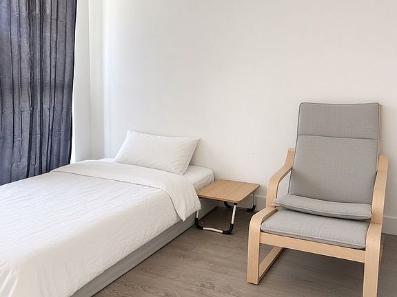 4th image of 88 Sheppard Ave E #1211