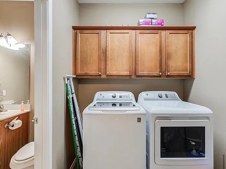 2101 Main St #5-1 — Photo 11