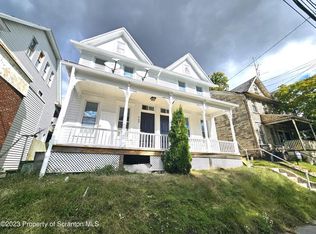 907 Green Ridge St #1, Scranton, PA 18509