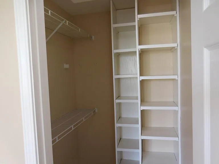 412 Feldspar Ln — Photo 11
