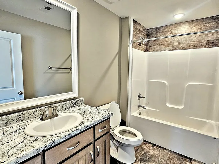 717 Iron Wood Dr SW — Photo 20