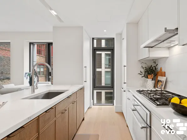 39 West 23rd Street image 5 of 15