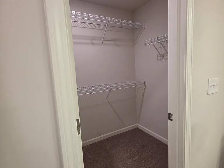 745 Park Ln — Photo 36