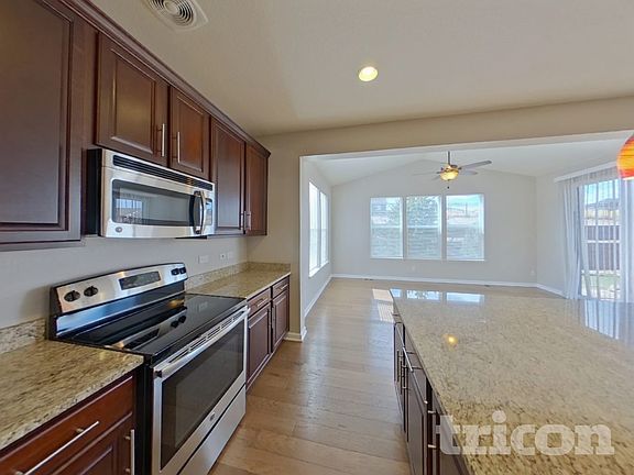 5th image of 7360 Blue Water Dr