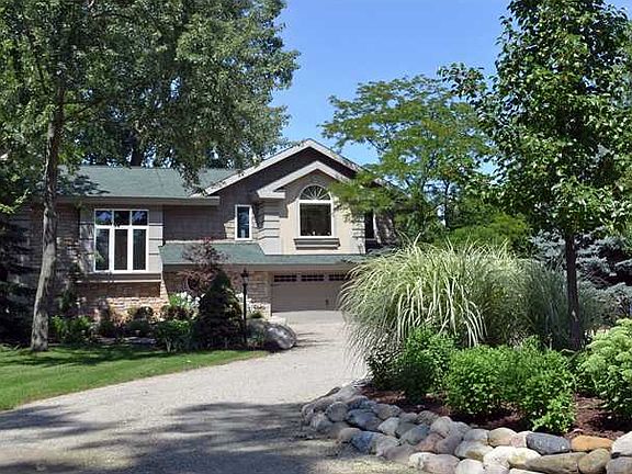 2nd image of 1330 Hickory Island Dr