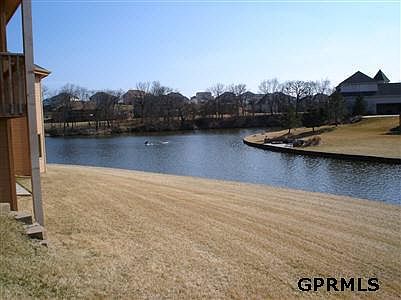 2nd image of 4903 S Shoreline Cir